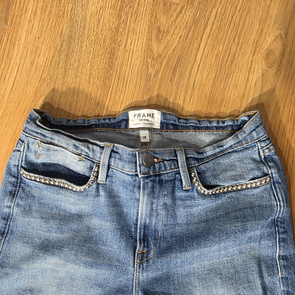 Frame Denim Women's Light Blue Skinny Jeans with Stud Accents